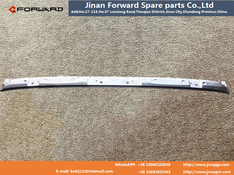 DZ14251150035,Wiper bracket outer plate X3000,濟(jì)南向前汽車(chē)配件有限公司